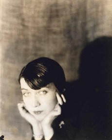Bernice Abbott - MAN RAY 1921